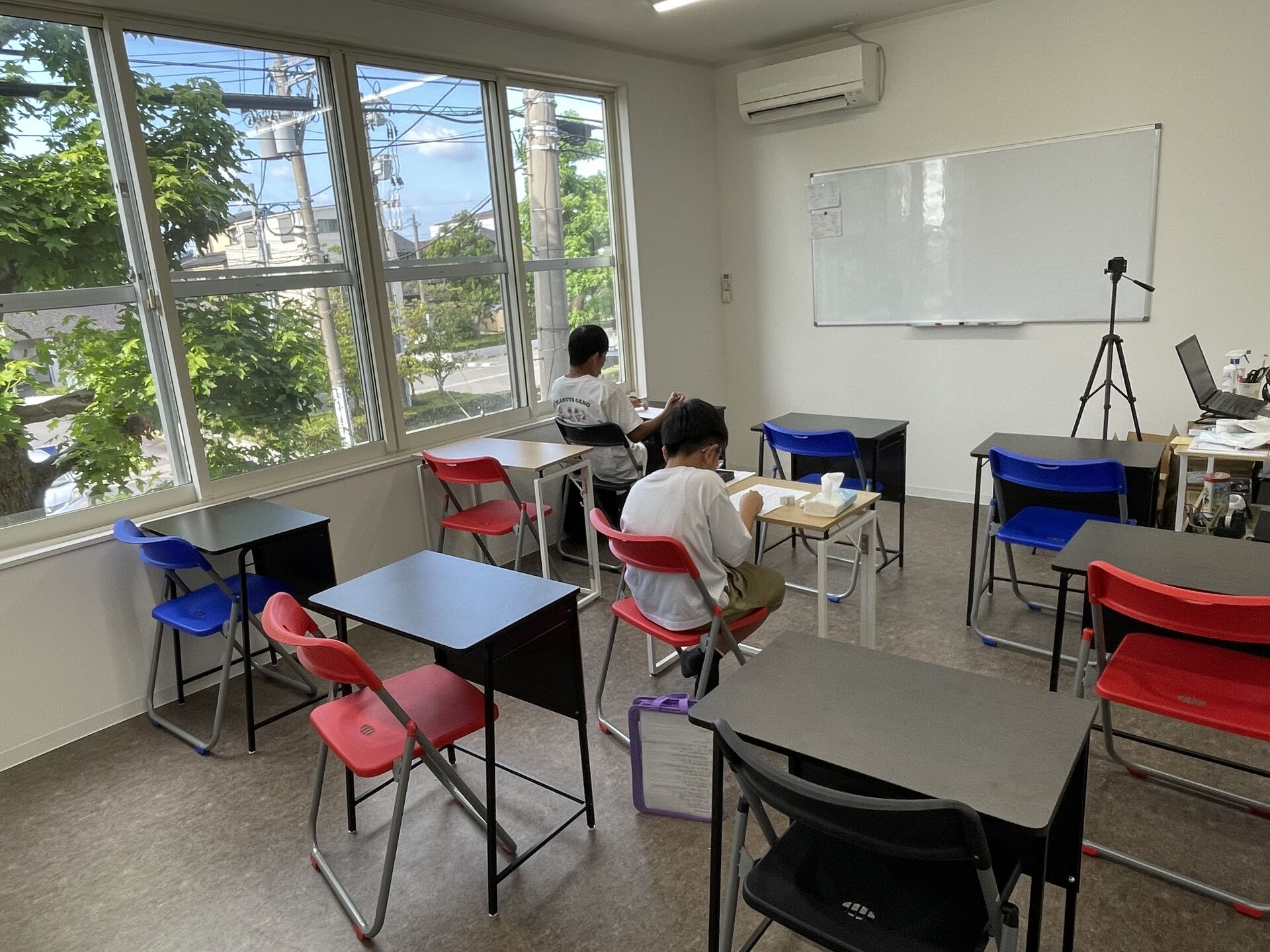 【授業部屋の】模様替え